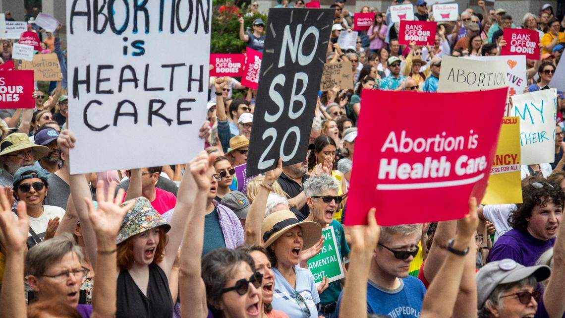 Abortion in NC: House, Senate to override Cooper veto of SB 20 ...