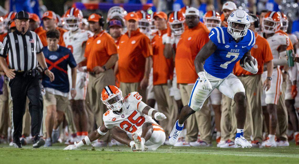 Duke’s Jordan Waters (7) picks up 25 yards on a pass completion from quarterback Riley Leonard in the second quarter against Clemson on Monday, September 4, 2023 at Wallace Wade Stadium Stadium in Durham, N.C.