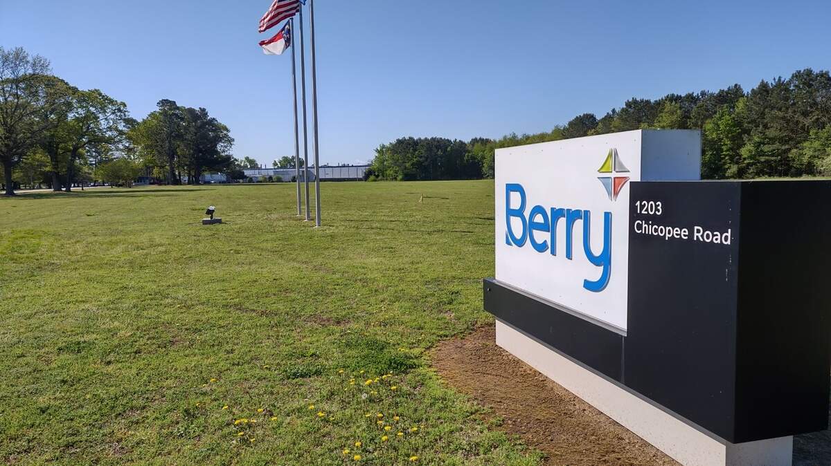 Manufacturing firm Berry Global, Inc. will make a $70 million investment in the town of Benson and Johnston County by expanding its existing facility there and will also create more than 60 new jobs.