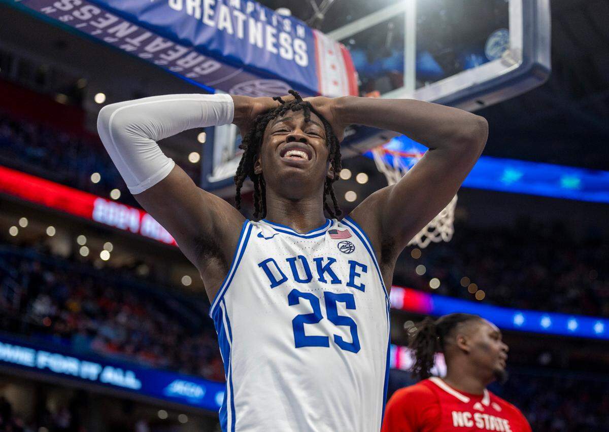 Duke’s Mark Mitchell (25) reacts after his missing his shot and drawing a foul in the second half against N.C. State in the quarterfinals of the ACC Men’s Basketball Tournament at Capitol One Arena on Wednesday, March 13, 2024 in Washington, D.C.
