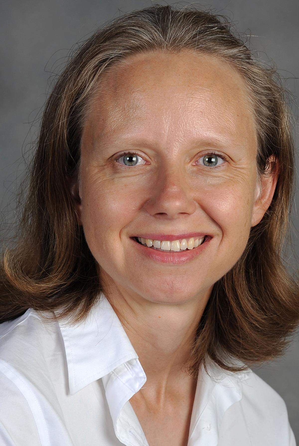 Amanda Sturgill is an associate professor of journalism at Elon University and the author of “Detecting Deception: Fighting Fake News.”