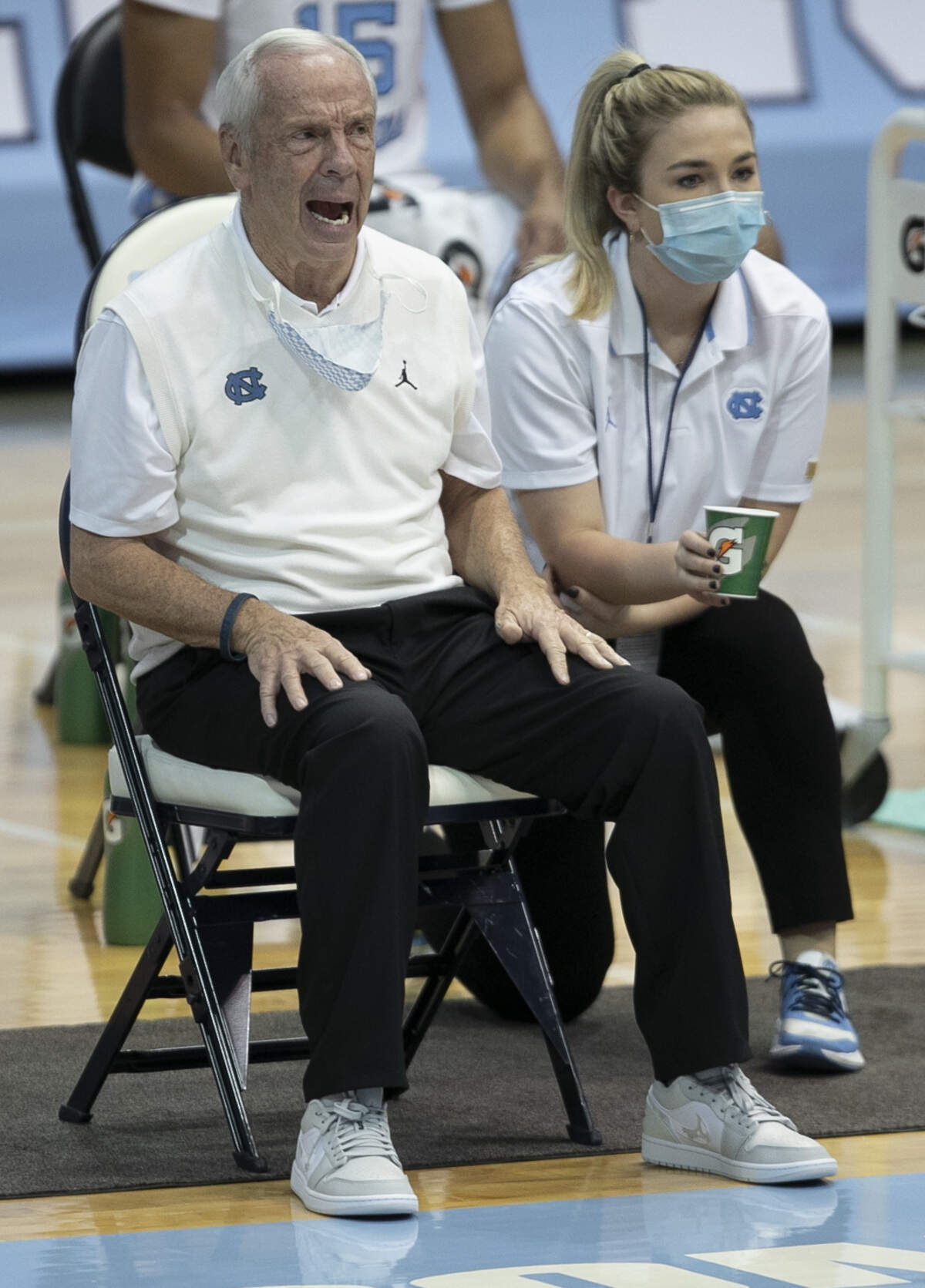 North Carolina coach Roy Williams yells directions to his team on offense in the second half against NCCU on Saturday, December 12, 2020 at the Smith Center in Chapel Hill, N.C.