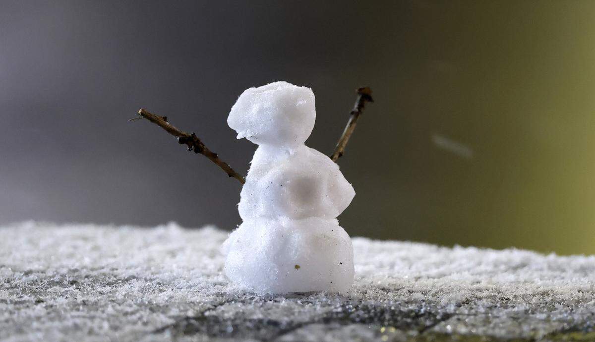 About a week after parts of the Triangle saw a dusting of snow, a more significant winter storm could be headed to the area. 