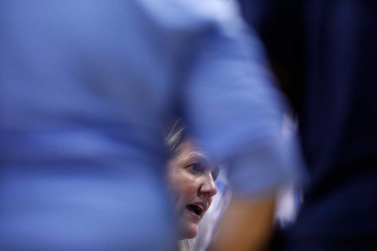North Carolina head coach Courtney Banghart speaks to her team during the second half of the Tar Heels’ 69-58 loss to UConn on Friday, Nov. 15, 2024, at First Horizon Coliseum in Greensboro, N.C.