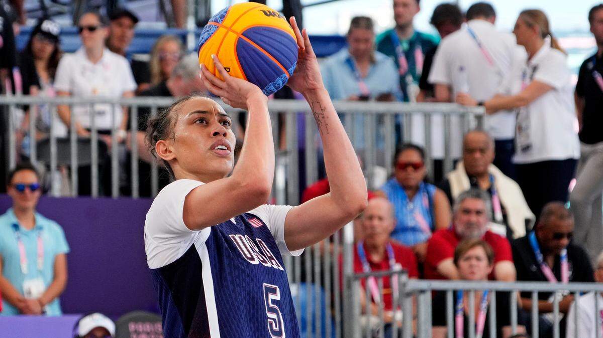 Aug 5, 2024; Paris, France; United States player Dearica Hamby (5) shoots a free throw against Spain in the women’s 3x3 basketball semifinal during the Paris 2024 Olympic Summer Games at La Concorde 1.