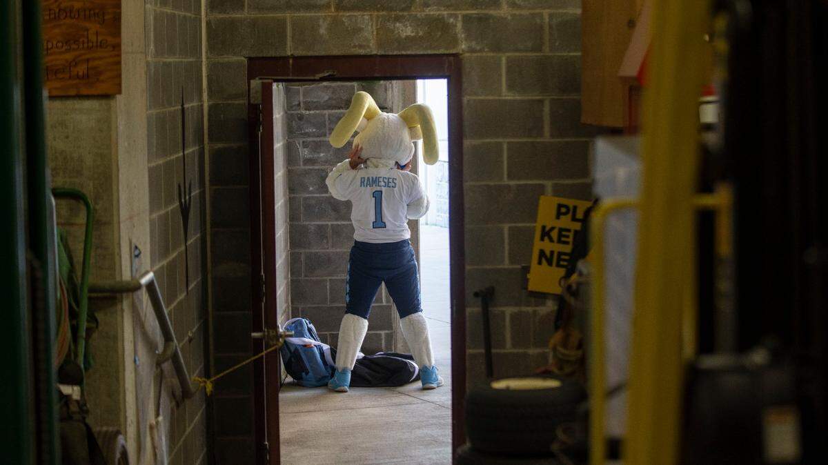 Rameses, the North Carolina mascot, gets dressed before entering Lane Stadium for the Tar Heels’ game against Virginia Tech on Friday, September 3, 2021 at Lane Stadium in Blacksburg.