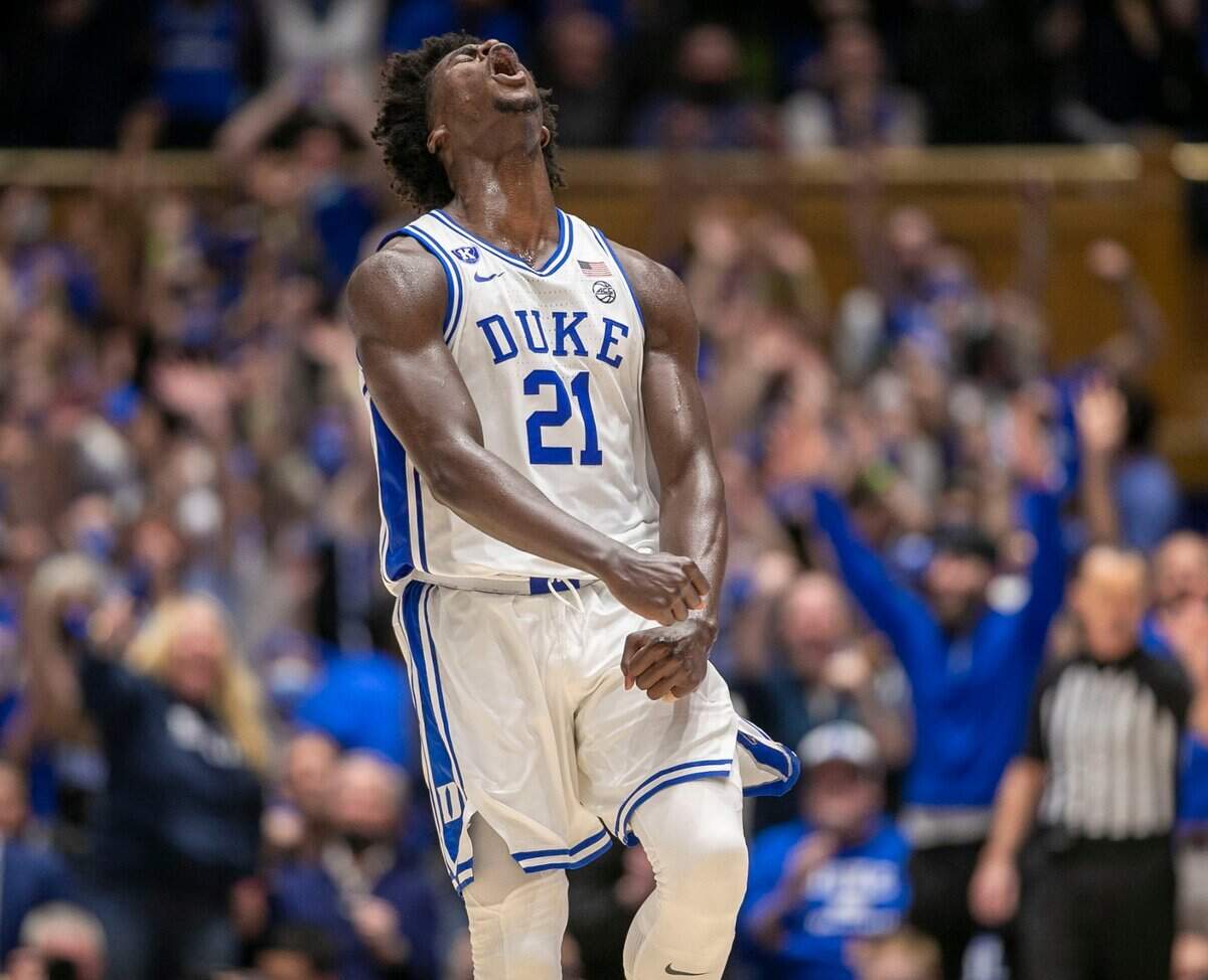 .Dukes A.J. Griffin (21) reacts after sinking a basket to give the Blue Devils a 35-28 lead in the first half against North Carolina on Saturday, March 5, 2022 in Durham, N.C.