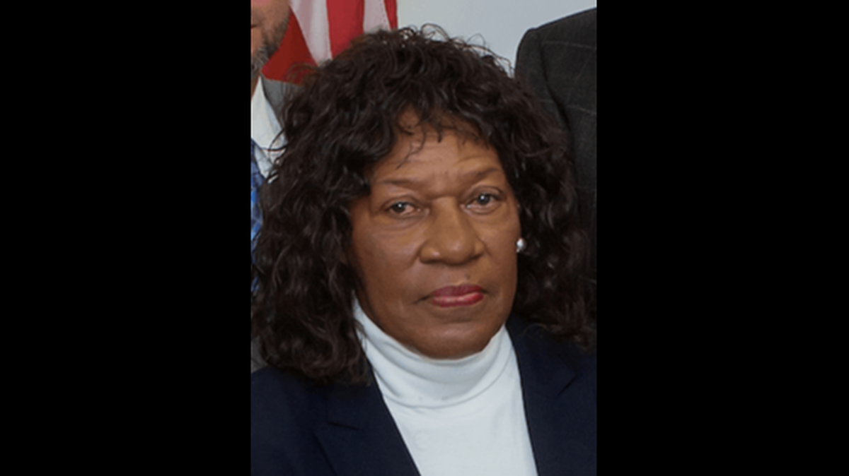 Maxine Peacock Holley