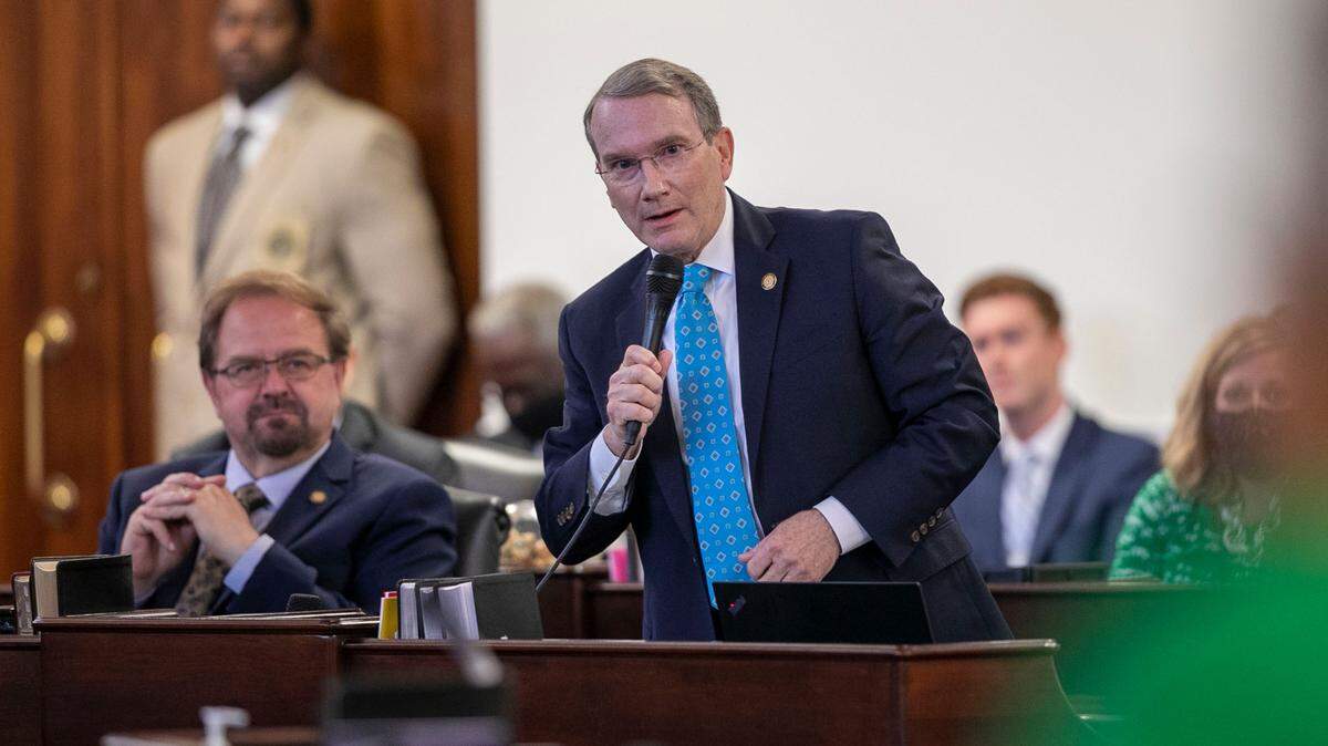 Senator Paul Newton has an exchange with Senator Gladys Robinson during debate of HB 324 on the Senate floor on Thursday, August 26, 2021 in Raleigh, N.C. Newton supported the bill, which passed and set new rules on how schools can teach about racism.