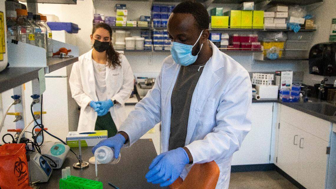 Civil and Environmental engineering PhD candidates Joshua Crittenden and Amelia Foley work in Duke University’s Gunsch Lab for environmental molecular biotechnology Tuesday, Nov. 22, 2022.