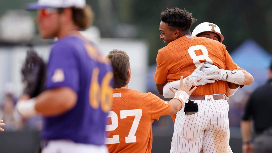 ECU baseball falls to Texas, 9-8, in Super Regional, setting up Sunday series finale