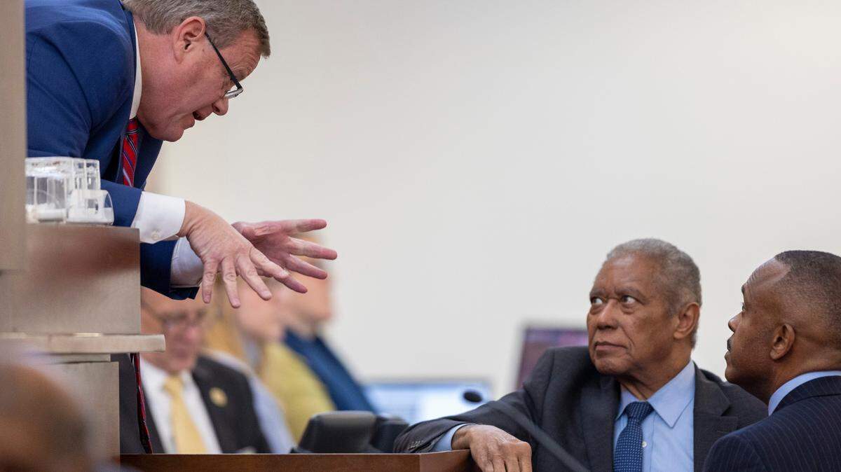Congressional map that could net NC GOP at least 3 seats clears first big hurdle