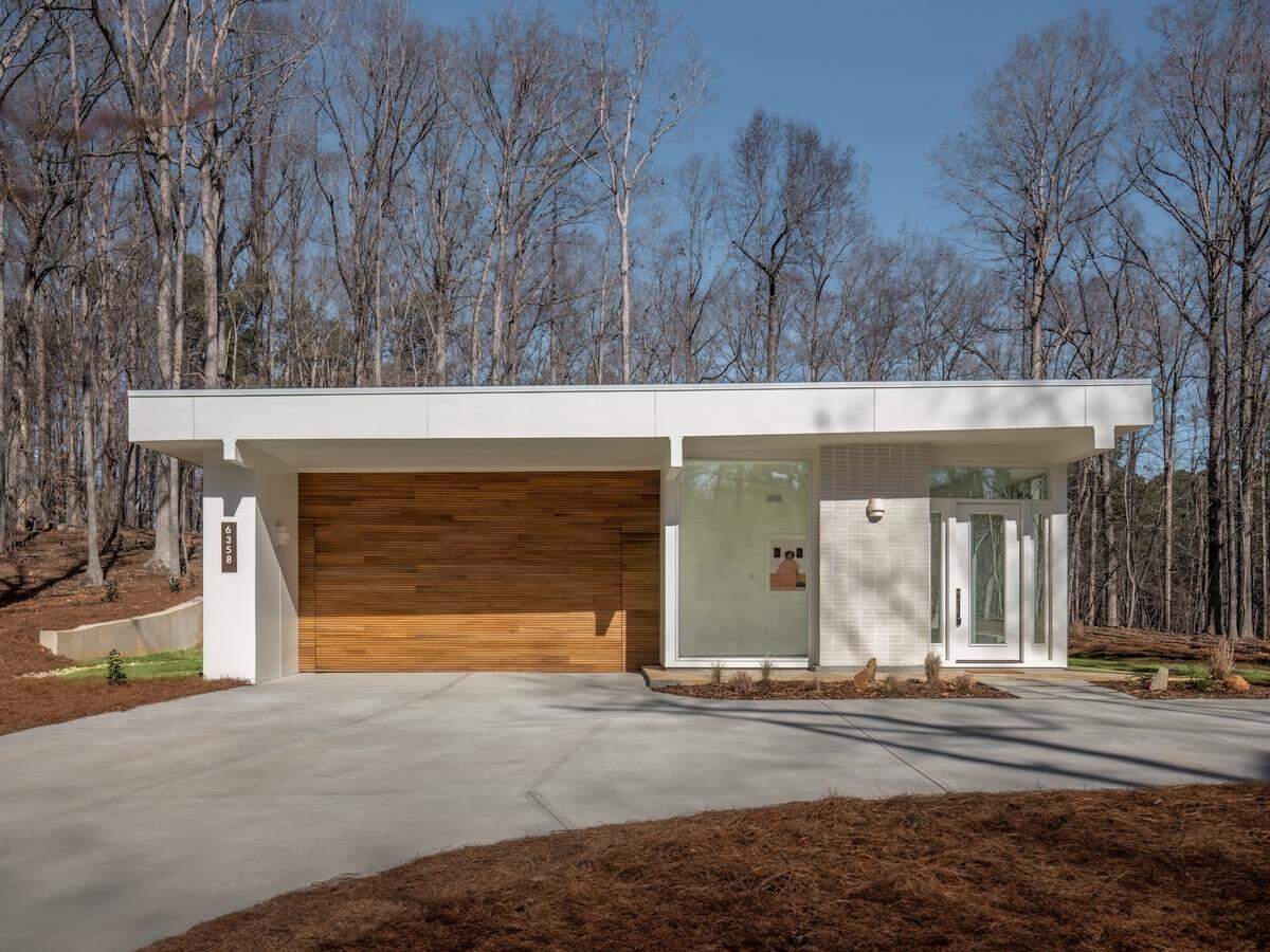 6358 Pathway Ct, Chapel Hill, NC 27516