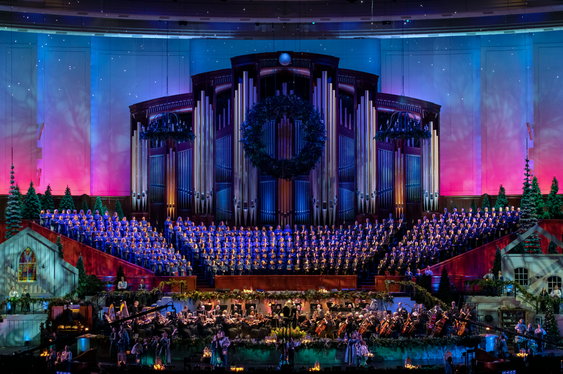 “20 Years of Christmas with The Tabernacle Choir” premieres on Dec. 13, 2021 on PBS.