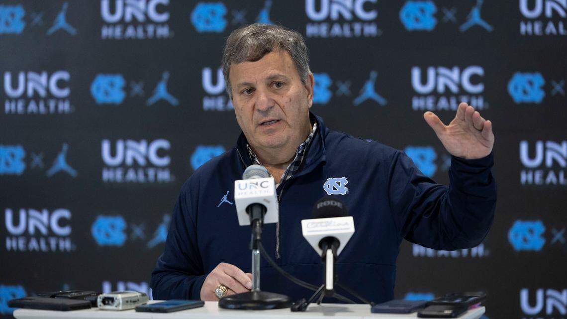 5 takeaways on Steve and Brian Belichick’s titles and pay