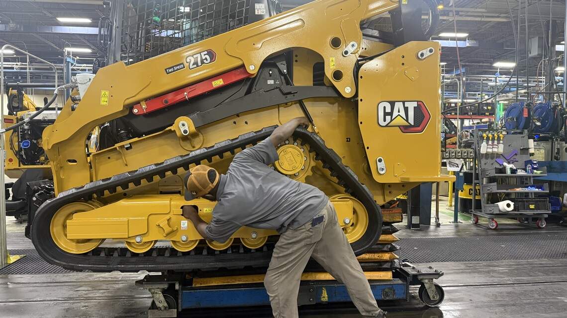 As it expands in Sanford, Caterpillar pledges millions to help train workers