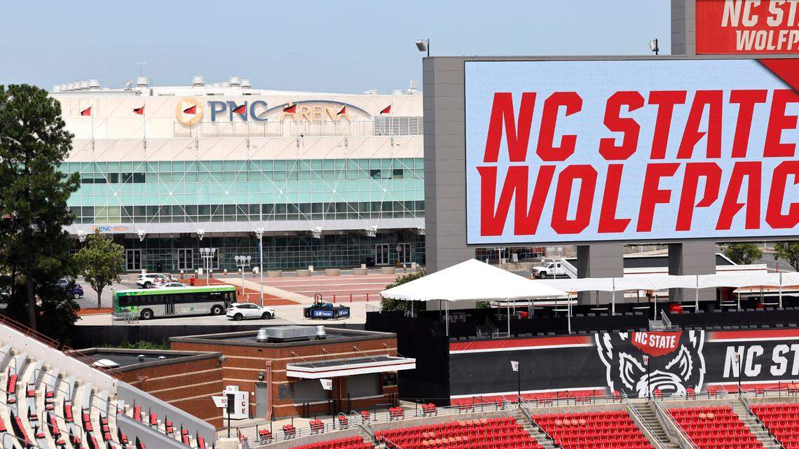 Are you ready for some football traffic? Wolfpack game coincides with Raleigh commute