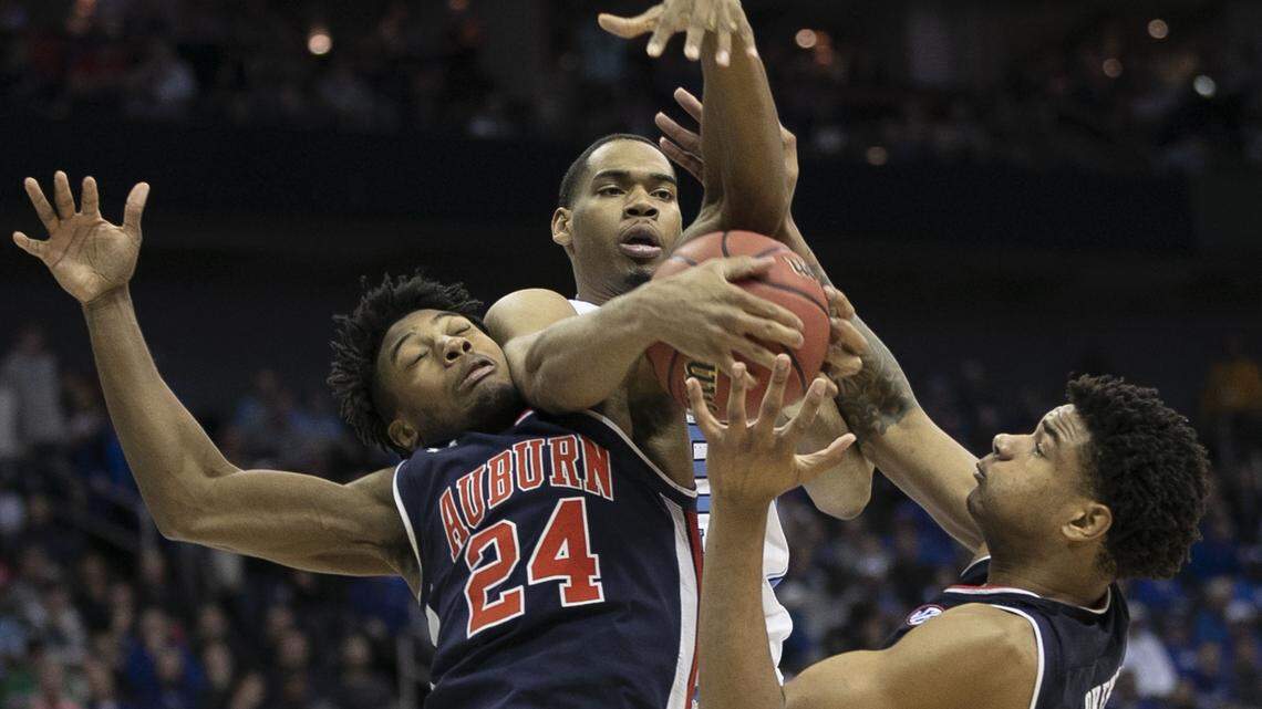 Anfernee McLemore among Auburn players stepping up after Okeke’s season-ending injury
