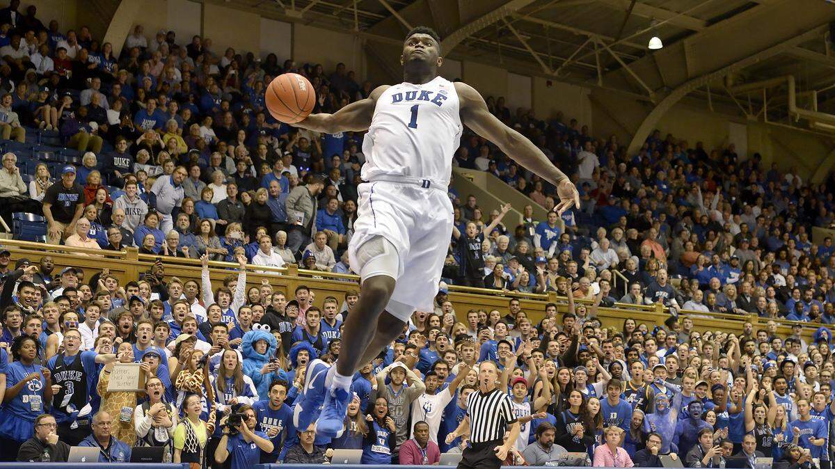 The crowd is mesmerized as Duke forward Zion Williamson (1) goes in for a thunderous dunk in the second half of play. Duke defeated Eastern Michigan 84-46 at Cameron Indoor Stadium In Durham, N.C. Wednesday, Nov. 14, 2018.