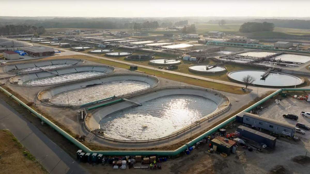 Raleigh’s Neuse River Resource Recovery Facility treats 50 million gallons of wastewater a day and now produces natural gas used by GoRaleigh buses.