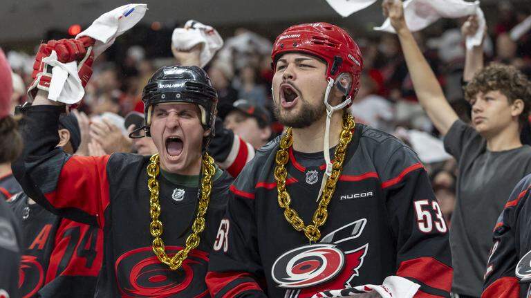 Photos: Carolina Hurricanes vs Ottawa Senators, Stanley Cup Playoffs