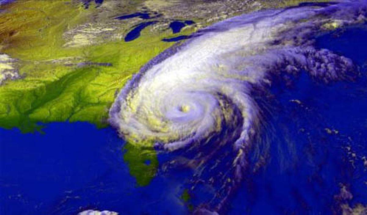 Hurricane Floyd was a huge storm that sent heavy rain far beyond its center. Rainfall amounts over Eastern North Carolina ranged from 10 to 20 inches, resulting in river flooding that swamped whole communities for days.
