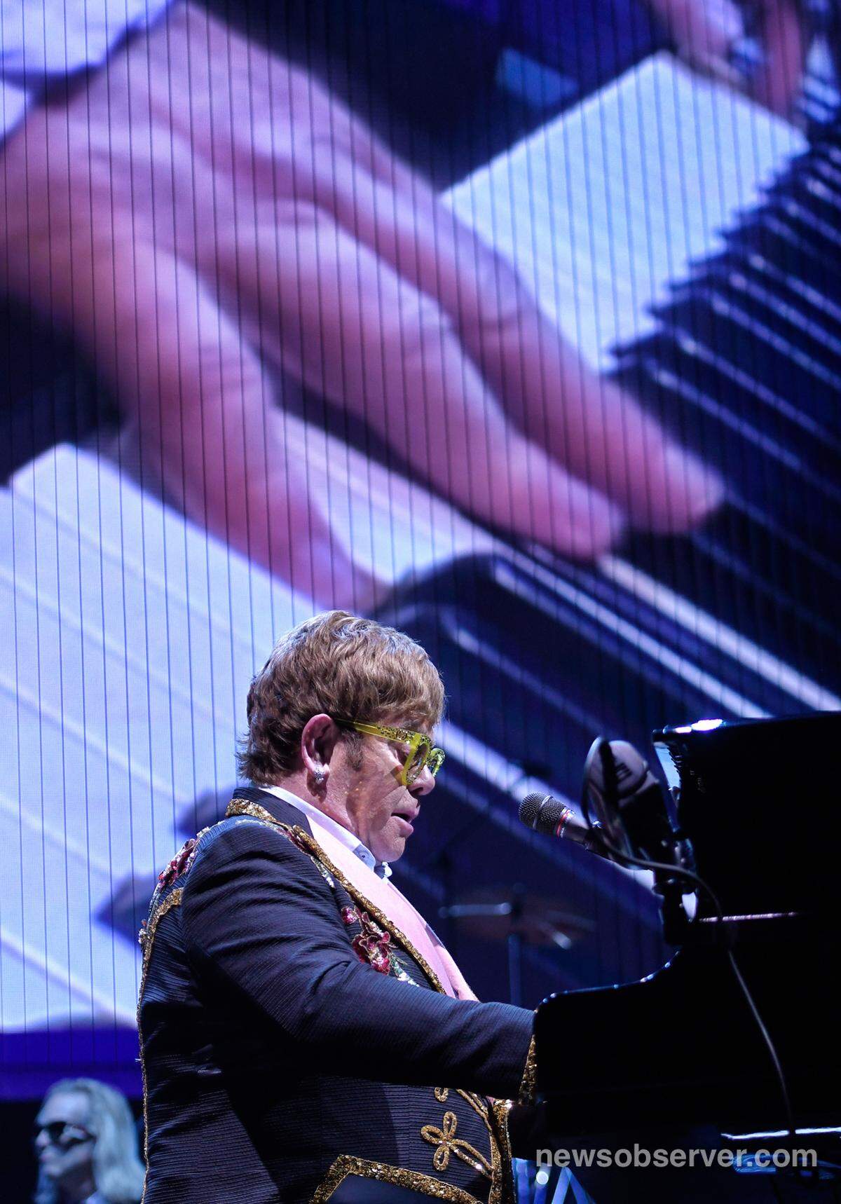 Elton John brings his “Farewell Yellow Brick Road Tour” to Lexington’s Rupp Arena on Saturday.