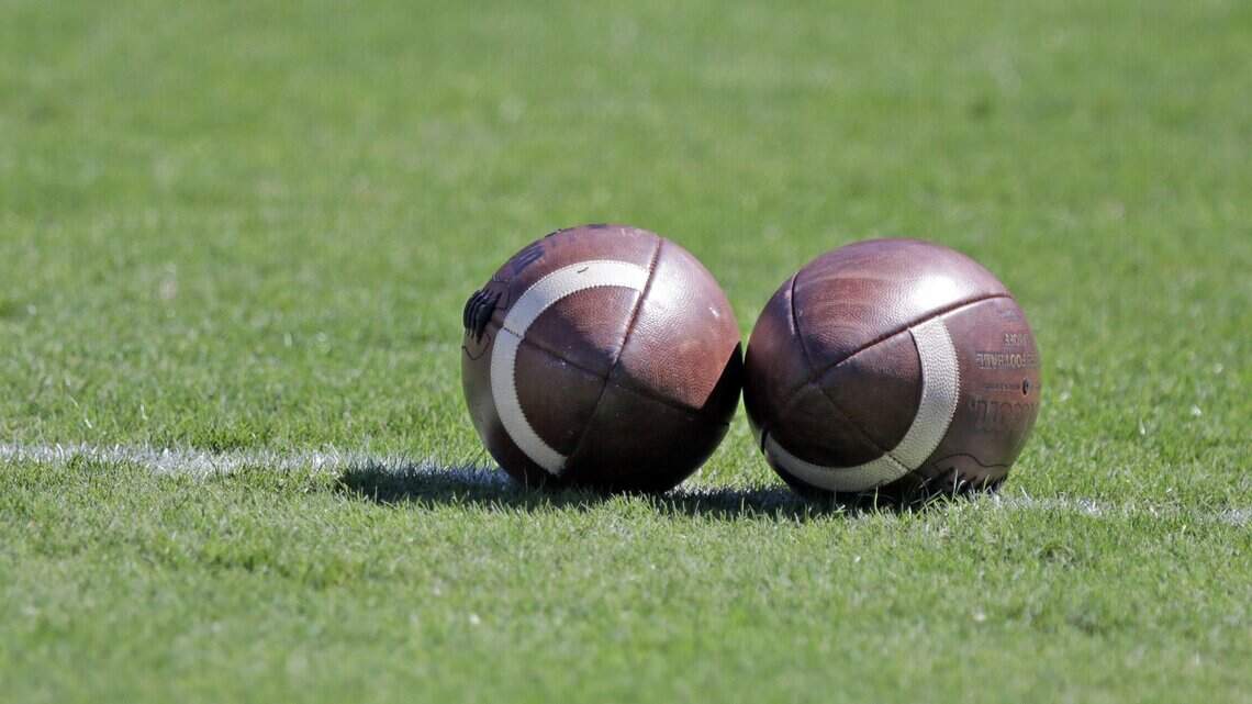 Friday night football final scores from SC and Lowcountry high school games