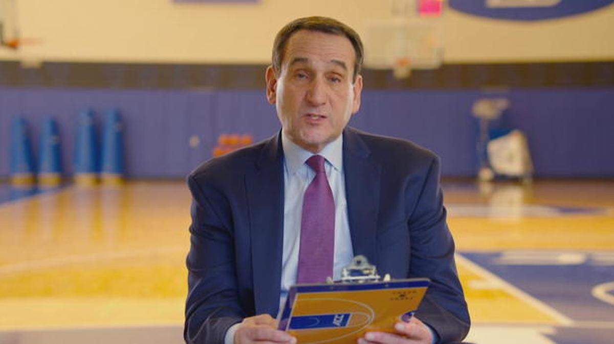 Duke Coach Mike Krzyzewski reads a letter in "CBS This Morning's" Note To Self series.