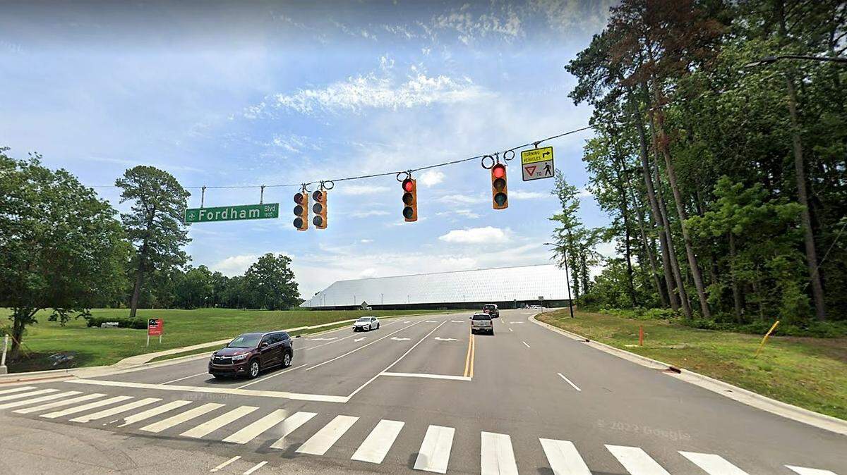 Private developers are interested in buying 21 acres from State Employees Credit Union, which owns the 36-acre Parkline office building on U.S. 15-501. The landmark building sits in a sea of grass, trees and parking, but is surrounded by pending development.