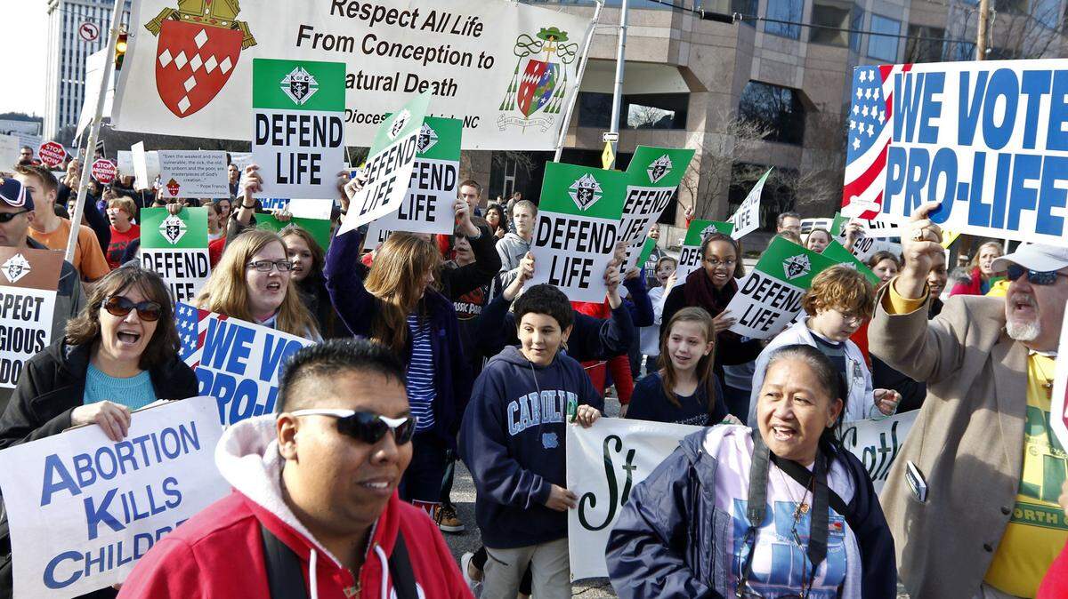 Fact check: Could this constitutional amendment make abortion illegal in NC?