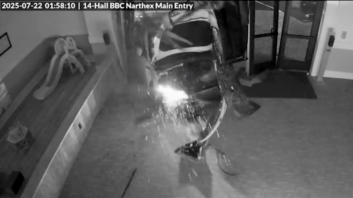 Driver in stolen car loses control and crashes into Fayetteville church ...