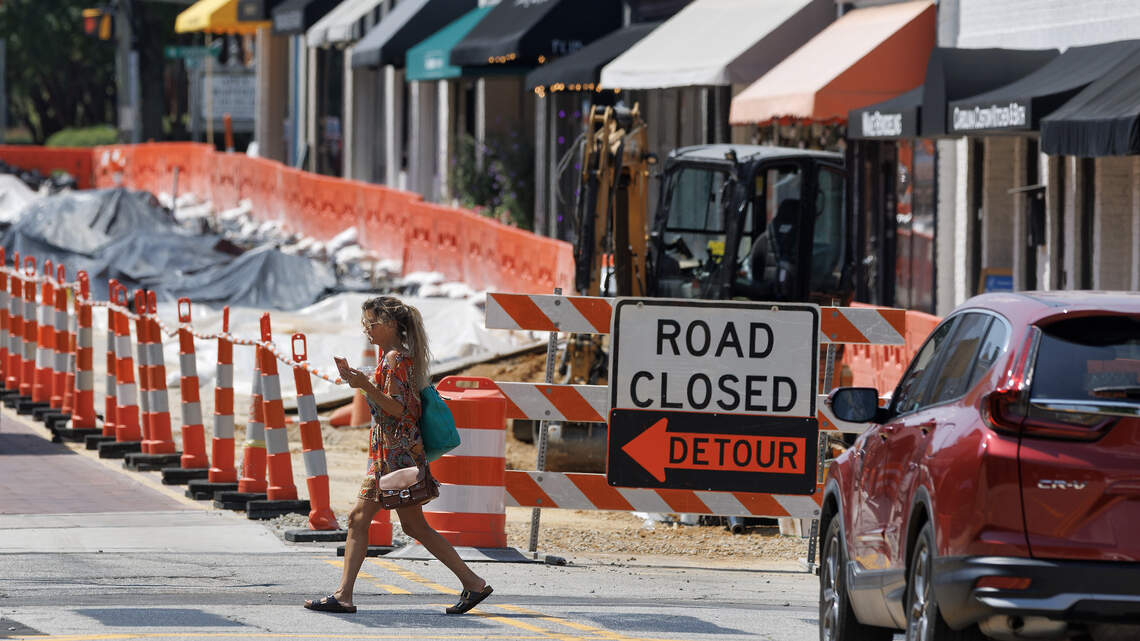 Downtown Apex merchants lose customers as construction stretches into holidays