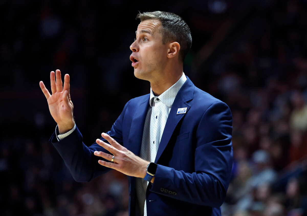 Duke head coach Jon Scheyer instructs his team during the second half of Virginia Tech’s 78-75 victory over Duke at Cassell Coliseum in Blacksburg, VA., Monday, Jan. 23, 2023.