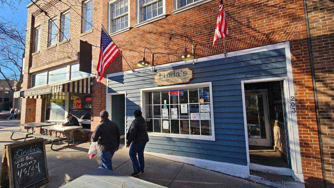 Legendary Franklin Street bar will close after nearly 50 years in Chapel Hill
