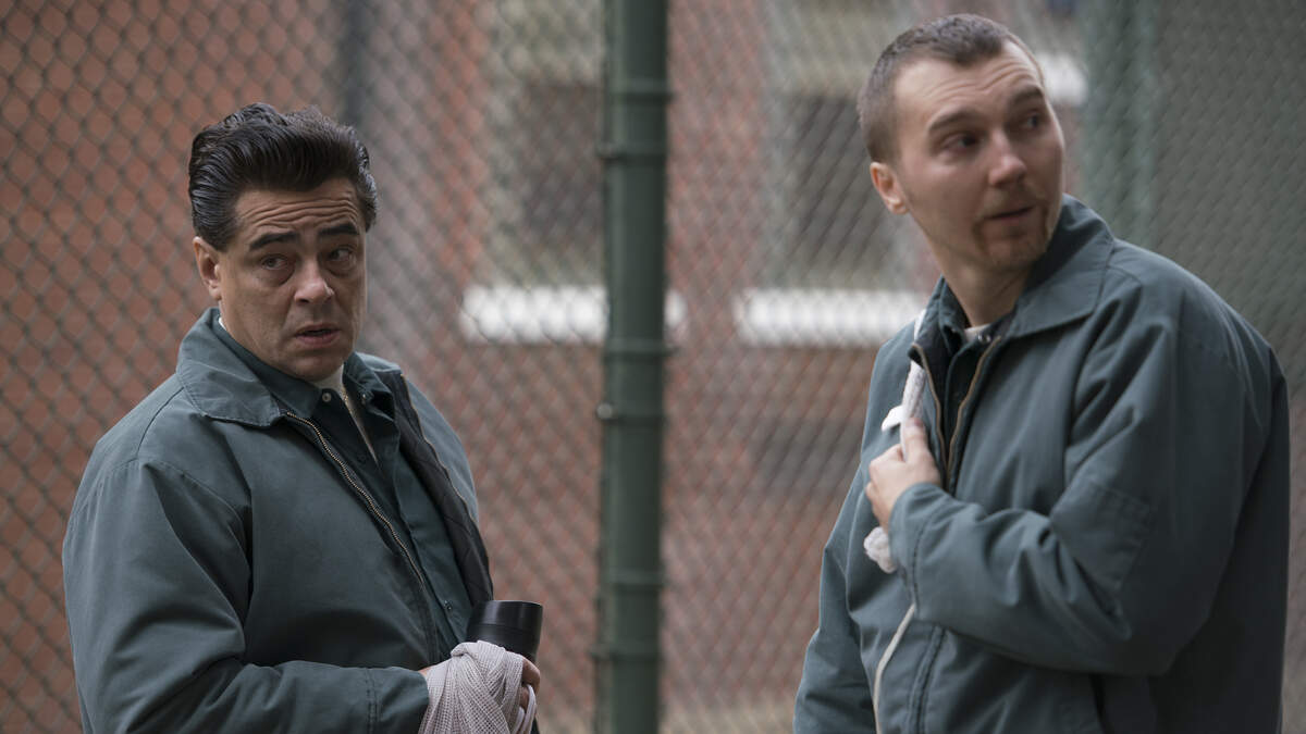 Benicio Del Toro, left, as Richard Matt and Paul Dano as David Sweat in Showtime’s “Escape at Dannemora.”
