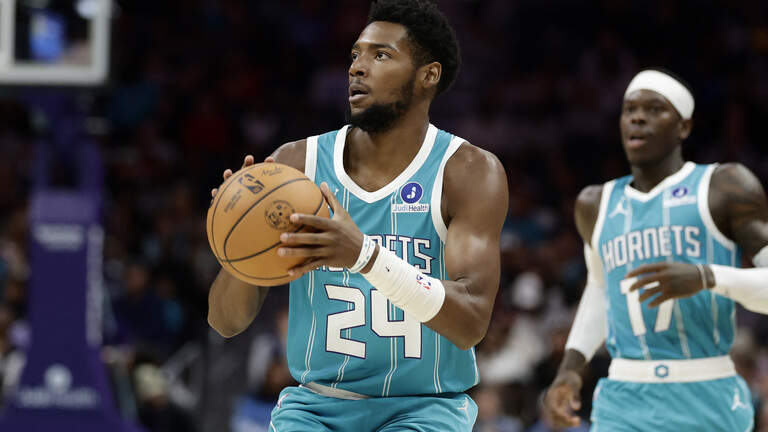 Hornets beat Heat in tight one, despite leading by 20 early in fourth quarter