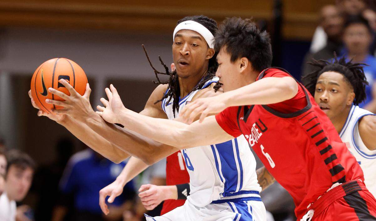 Duke’s Maliq Brown (6) steals the ball from Seattle’s Houran Dan (6) during the first half of Duke’s game against Seattle at Cameron Indoor Stadium in Durham, N.C., Friday, Nov. 29, 2024.