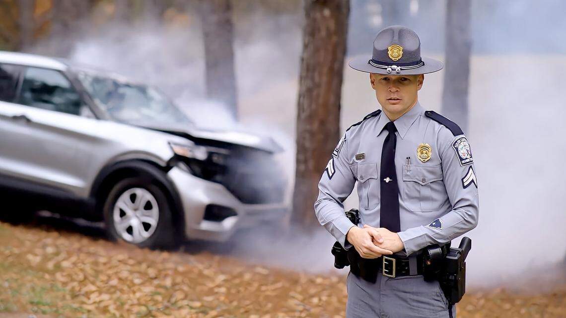 Should you be able to hold your phone while you drive? Some NC lawmakers say no