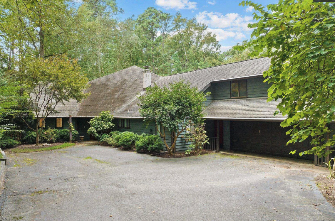 7913 Ebenezer Church Rd, Raleigh, NC 27612