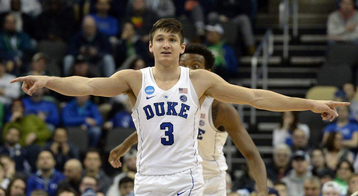 Duke guard Grayson Allen (3) directs the defense in the second half against Rhode Island.