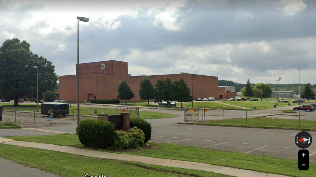 At least one of the Tennessee students involved in the wreck was set to graduate from McMinn County High School on Saturday, May 20, according to family members.