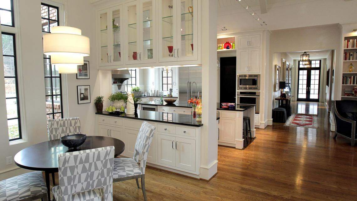 Do chancellors have to live on campus? UNC System moves toward changing the rules