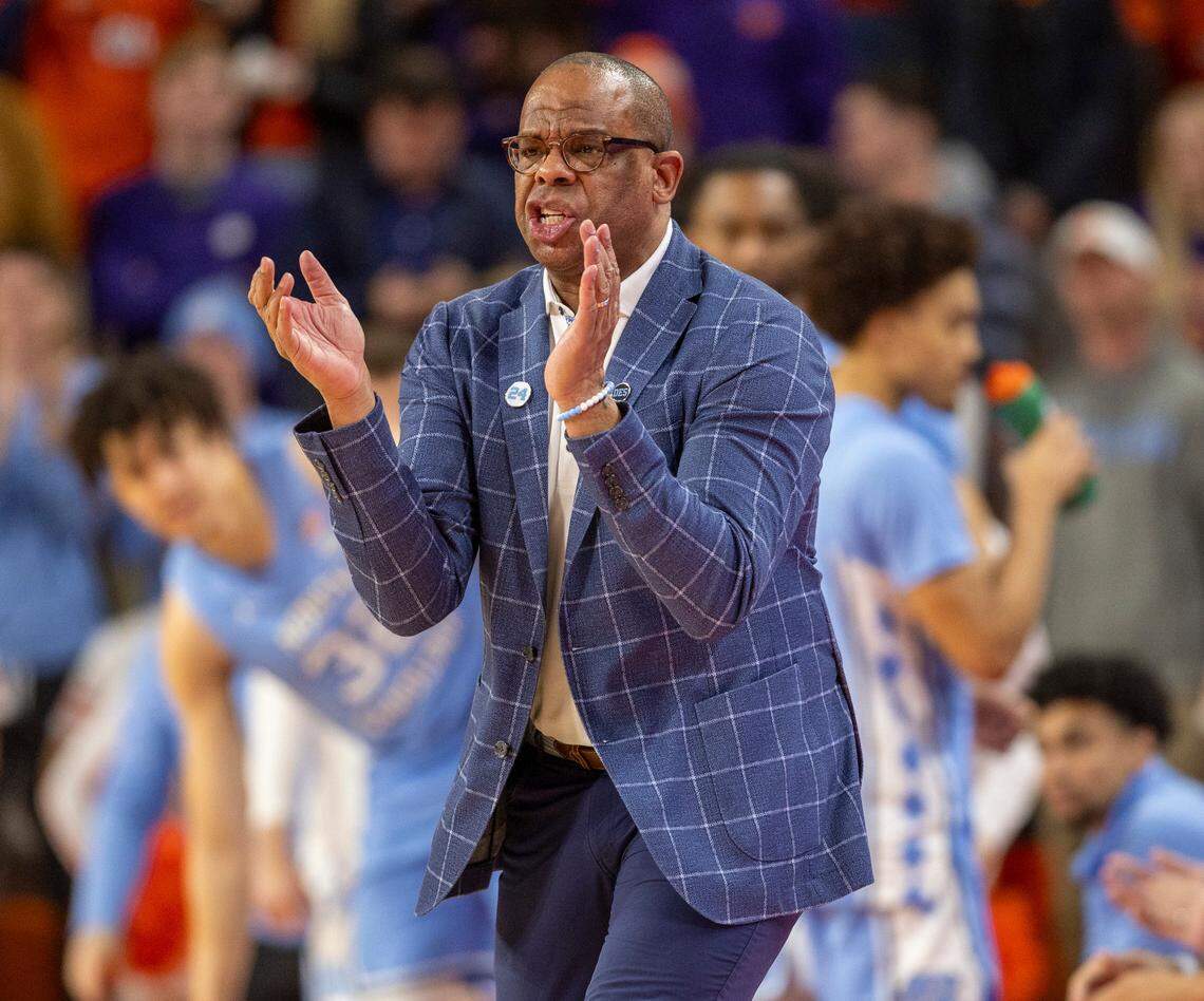 North Carolina coach Hubert Davis directs his team on offense during the first half against Clemson on Saturday, January 6, 2024 at Littlejohn Coliseum in Clemson, S.C.