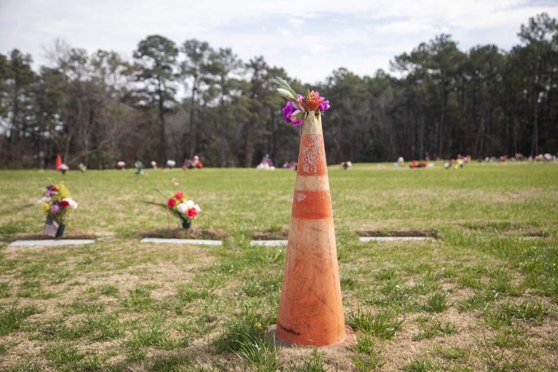 A view of the Sandhills State Veterans Cemetery in Spring Lake Tuesday, Feb 21, 2022. North Carolina’s four state-owned veterans cemeteries are behind on maintenance and are short-staffed.