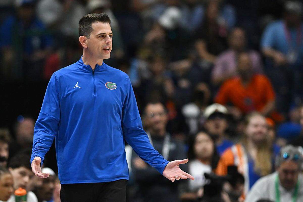 NASHVILLE, TENNESSEE - MARCH 14: Head coach Todd Golden of the Florida Gators reacts during the first half against the Vanderbilt Commodores in the semifinal game of the 2026 SEC Men's Basketball Tournament at Bridgestone Arena on March 14, 2026 in Nashville, Tennessee.