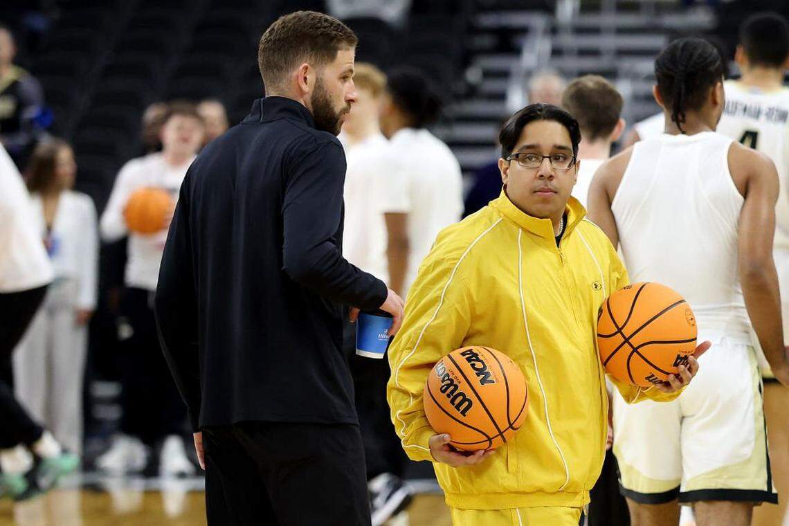 PROVIDENCE, RHODE ISLAND - MARCH 22: McNeese State student manager Amir "Aura" Khan walks the court prior to the game against the Purdue Boilermakers in the second round of the NCAA Men's Basketball Tournament at Amica Mutual Pavillion on March 22, 2025 in Providence, Rhode Island. (Photo by Emilee Chinn/Getty Images)