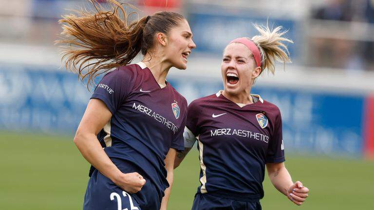Photos: Carolina Courage defeat Kansas City in NWSL opener