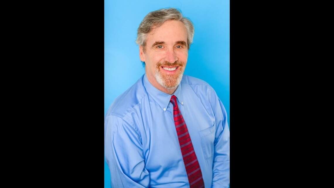 JoCo replaces school board member convicted in extortion trial. Who will fill his seat?
