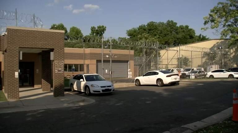 5 NC detention officers charged with arranging fight between female jail inmates